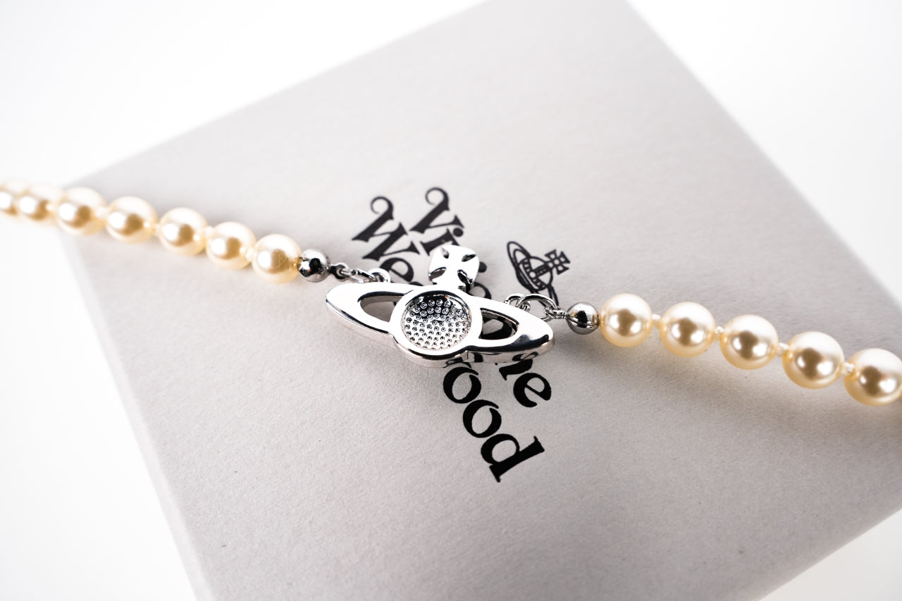 Vivienne Westwood - choker di perle