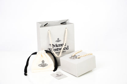 Vivienne Westwood - choker di perle