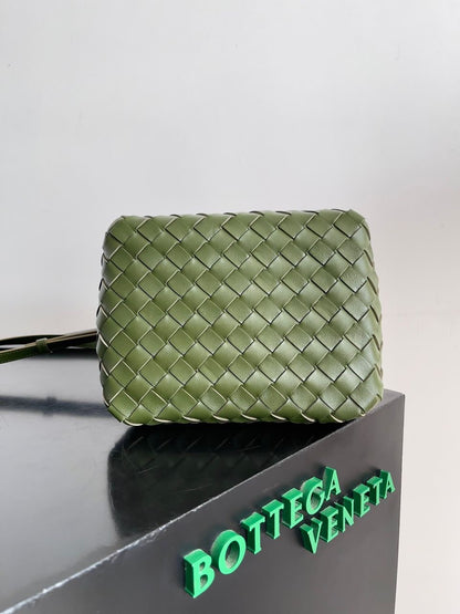 Bottega Veneta - Parachute piccola / pre owned