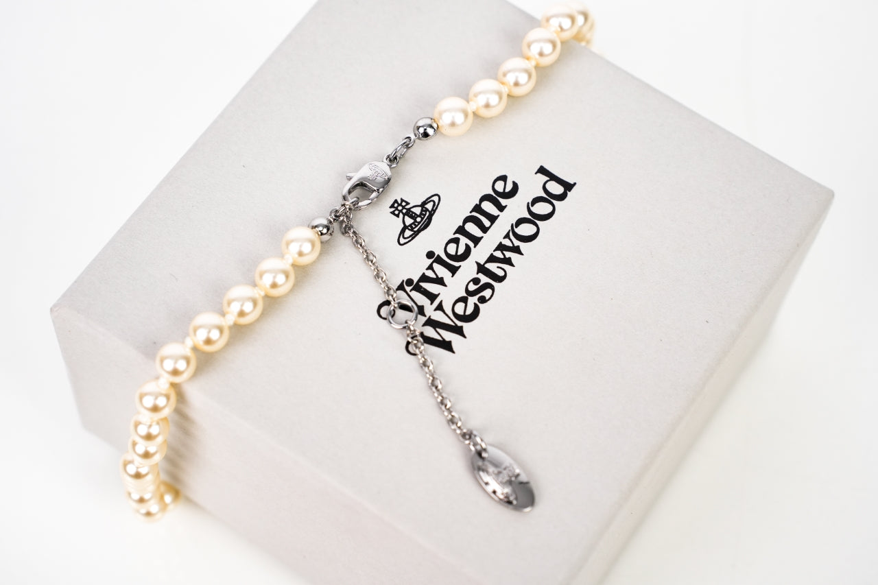 Vivienne Westwood - choker di perle